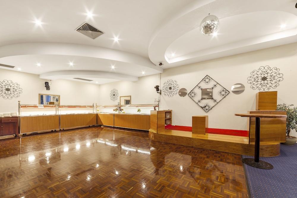 Ciloms Airport Lodge Melburne Exterior foto