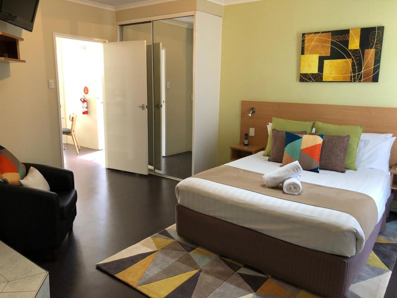 Ciloms Airport Lodge Melburne Exterior foto