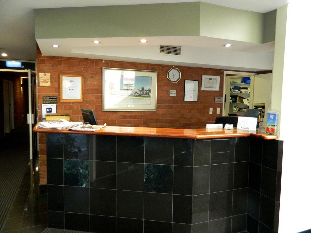 Ciloms Airport Lodge Melburne Exterior foto